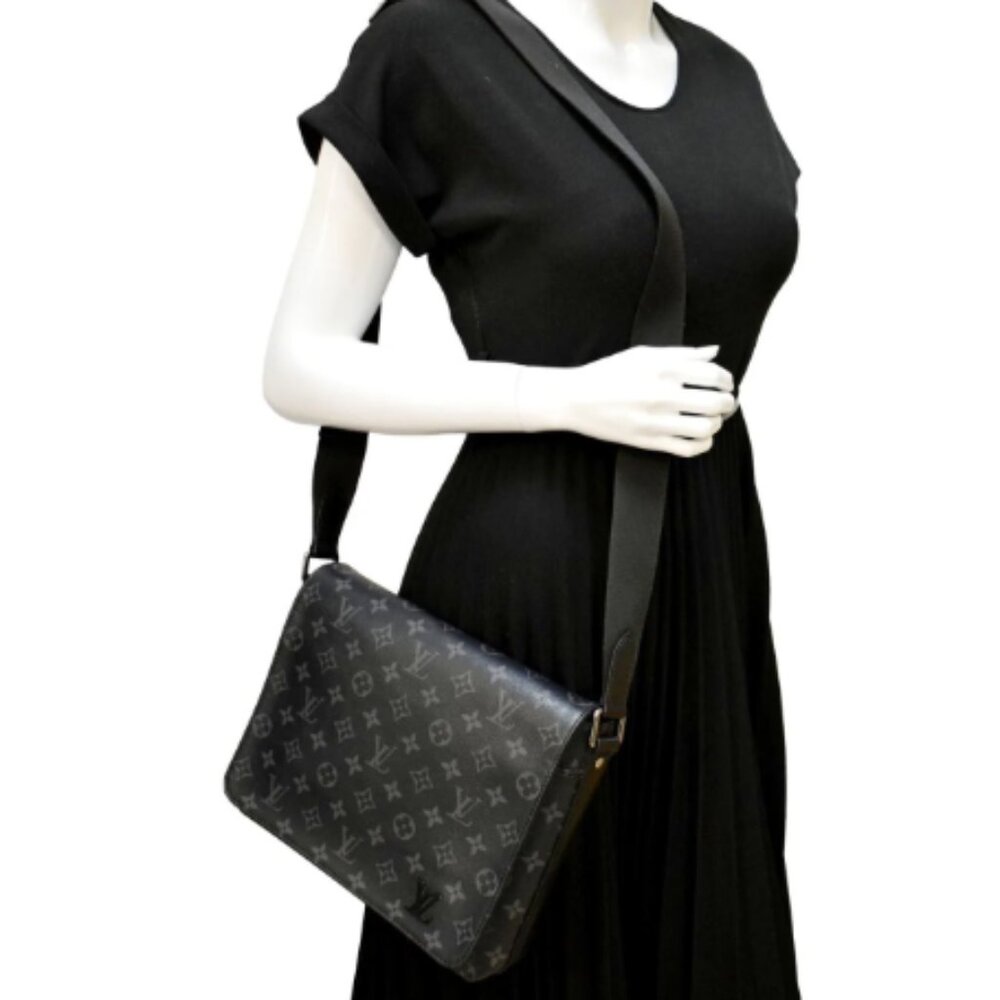Louis Vuitton Monogram Eclipse District PM Unisex Messenger Bag/Shoulder Bag